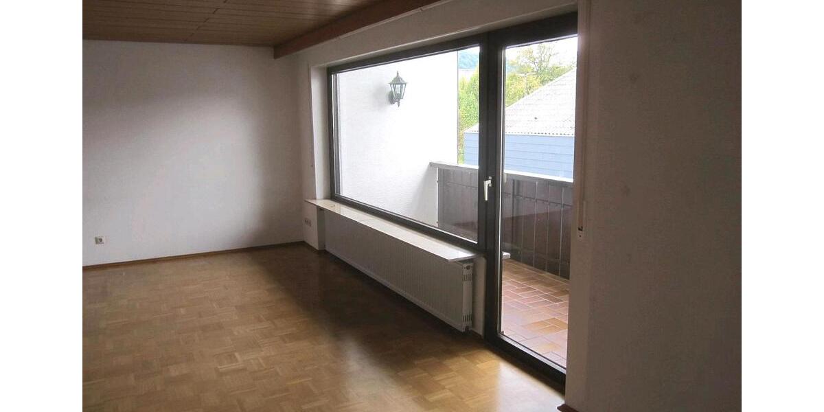 Etagenwohnung Ettlingen - 3 Zimmer, 87 m&sup2;, 750&euro; | Angebot:24977495