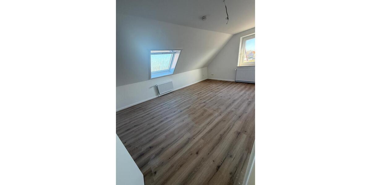 Etagenwohnung Bergen - 4 Zimmer, 100 m&sup2;, 950&euro; | Angebot:26445325
