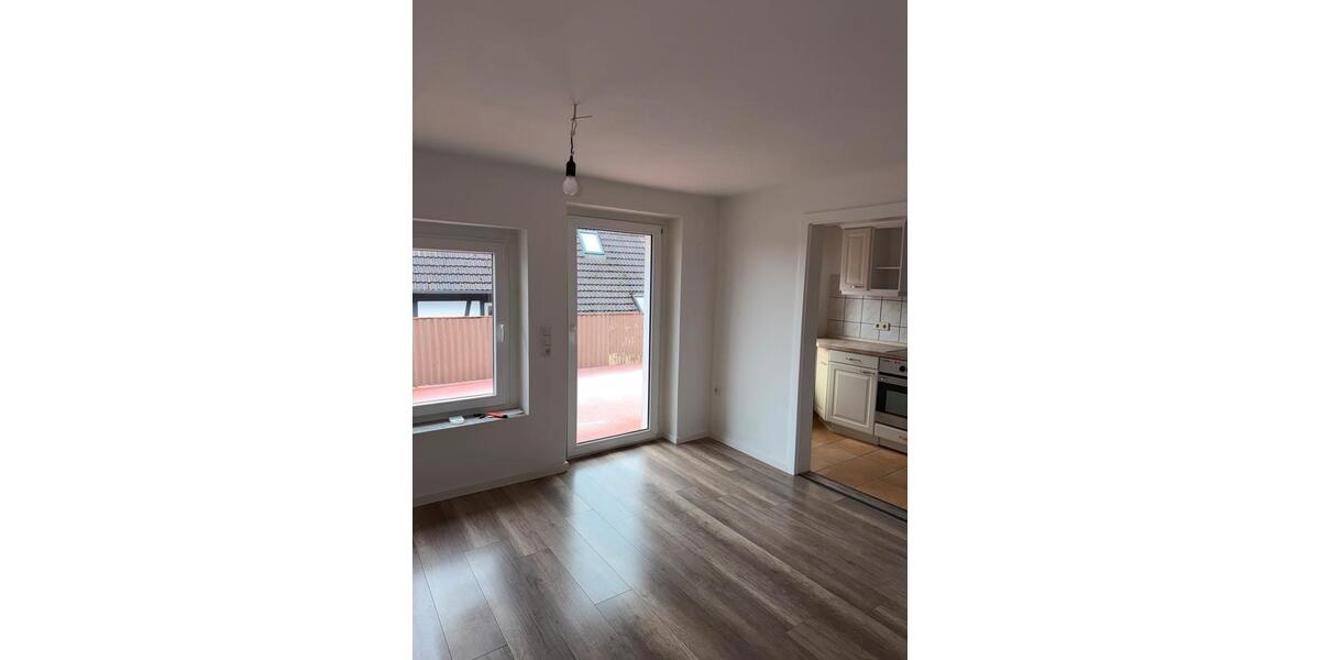 Terrassenwohnung Ebersbach-Neugersdorf Neugersdorf - 3 Zimmer, 55 m&sup2;, 320&euro; | Angebot:24336989