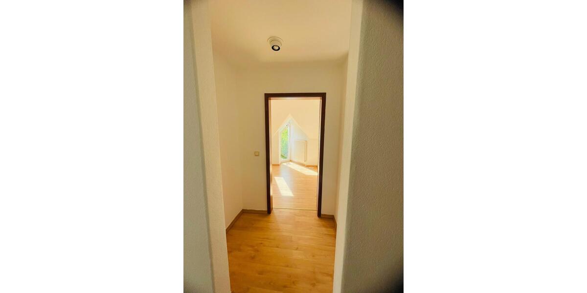 Dachgeschoßwohnung Celle Neustadt/Heese - 3 Zimmer, 77 m&sup2;, 850&euro; | Angebot:26470046