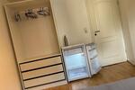 Zimmer mit eigenen Kühlschrank, Wlan, Küche, DuscheWC Teilung, Waschmaschine, und Trockner