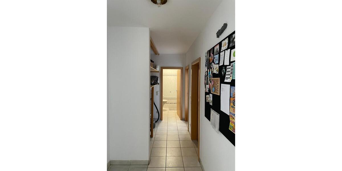 Wohnen auf Zeit Euskirchen - 18 Zimmer, 70 m&sup2;, 450&euro; | Angebot:26415751