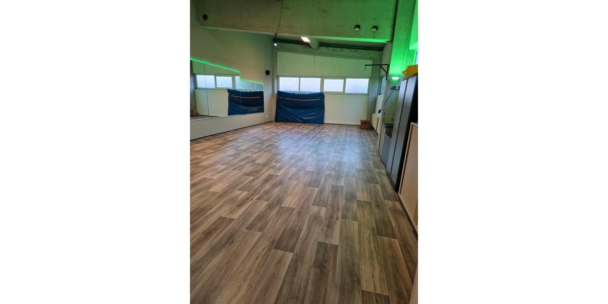 KursraumGymnastikraum stundenweise zu vermieten zimmer