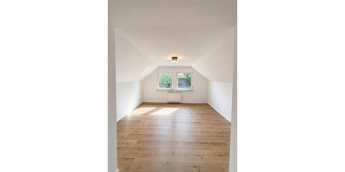 Dachgeschoßwohnung Bonn Friesdorf - 2 Zimmer, 73 m&sup2;, 850&euro; | Angebot:26677977