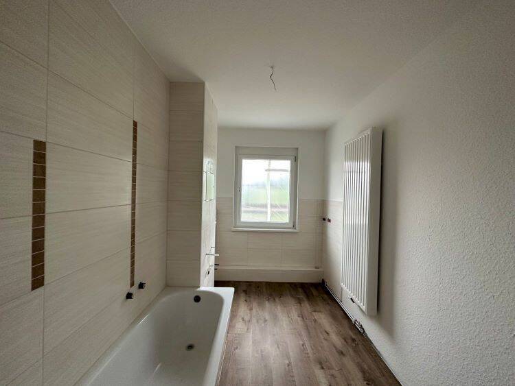 Etagenwohnung Zeulenroda-Triebes Bernsgrün - 2 Zimmer, 55 m&sup2;, 350&euro; | Angebot:26768257