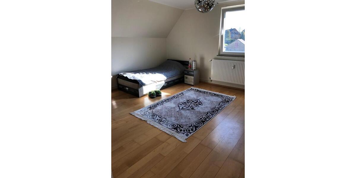 Schöne 5 Zimmer Maisonette-Wohnung mit 145 qm in Brunkensen 5 zimmer