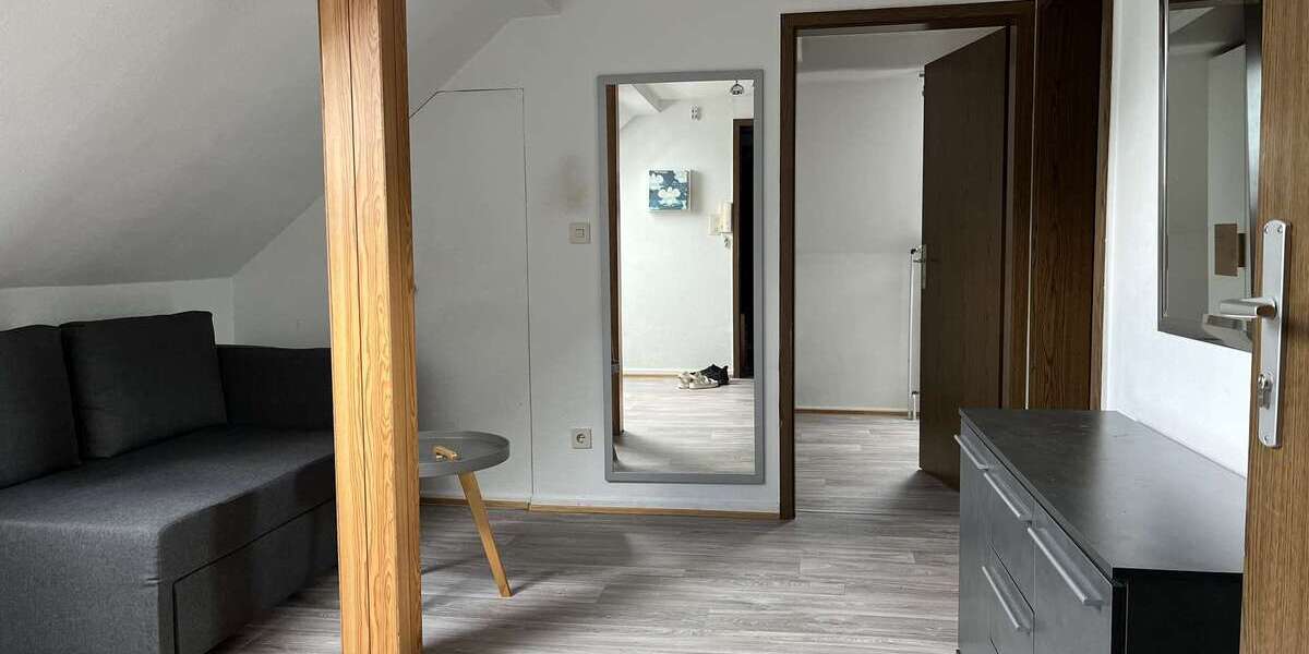 Etagenwohnung Gießen Schlangenzahl - 2 Zimmer, 35 m&sup2;, 470&euro; | Angebot:26858345