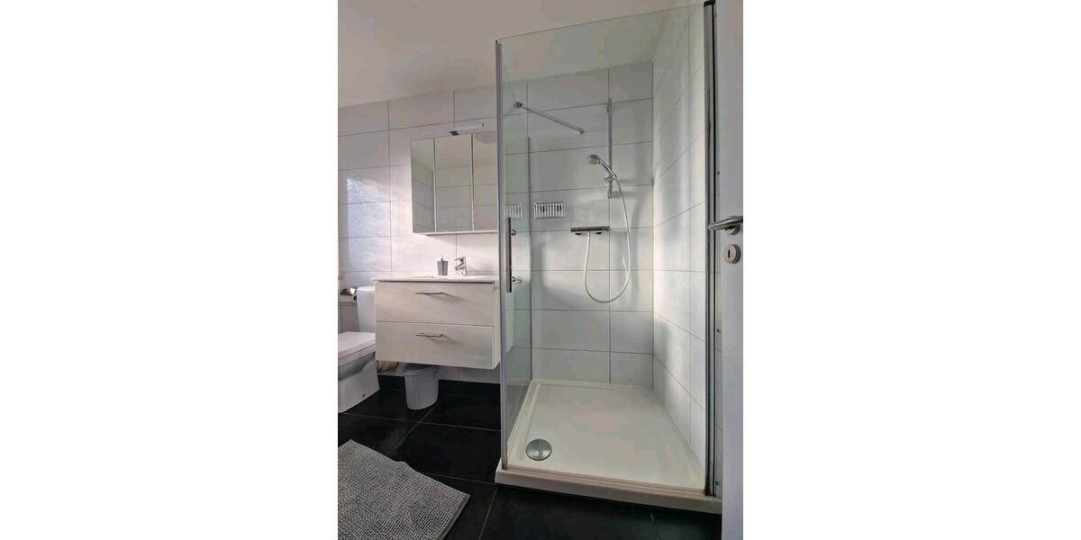 Wohnen auf Zeit Bürstadt - 4 Zimmer, 80 m&sup2;, 90&euro; | Angebot:25840059