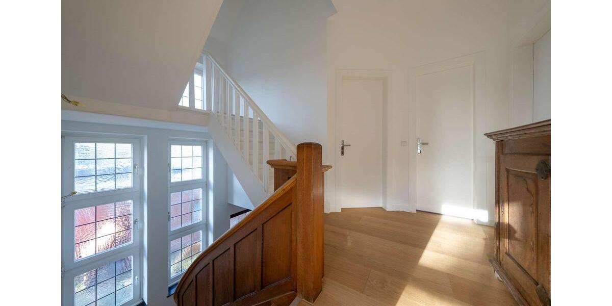 Einfamilienhaus Lünen Alstedde - 4 Zimmer, 210 m&sup2;, 2.160&euro; | Angebot:25656419