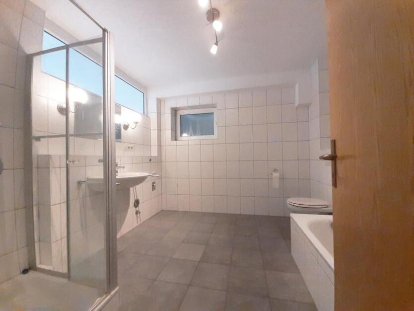 Großzügige helle 3-Zimmer Wohnung in Hatzenport mit Panoramablick