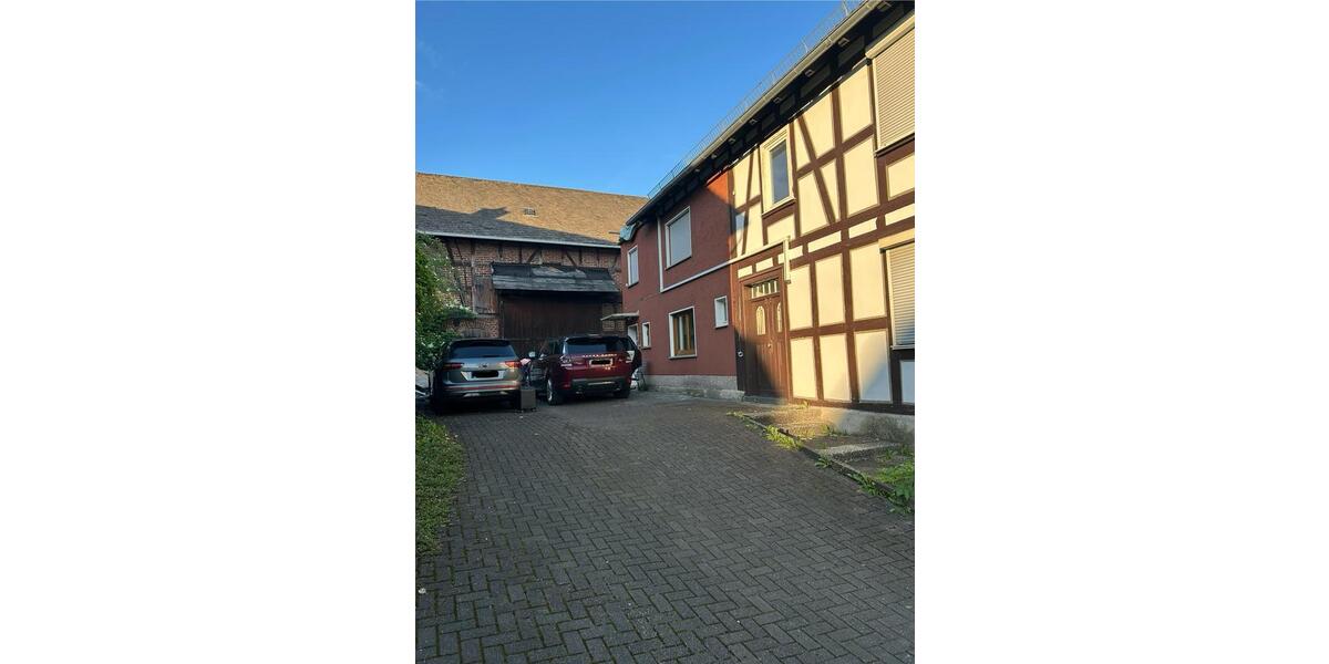 Einfamilienhaus Biedenkopf - 5 Zimmer, 120 m&sup2;, 1.700&euro; | Angebot:26199677