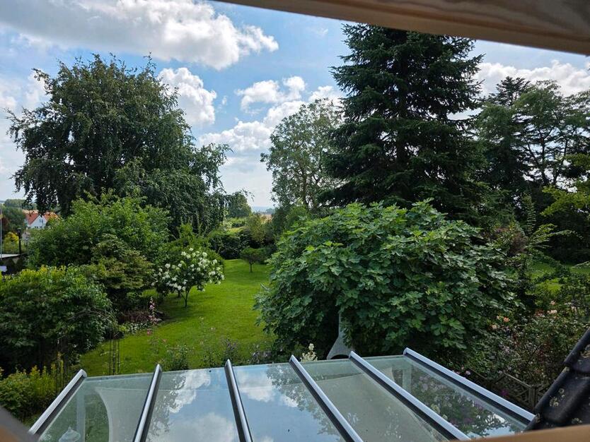 Einfamilienhaus mit 5 SchlafZimmern und großem Garten