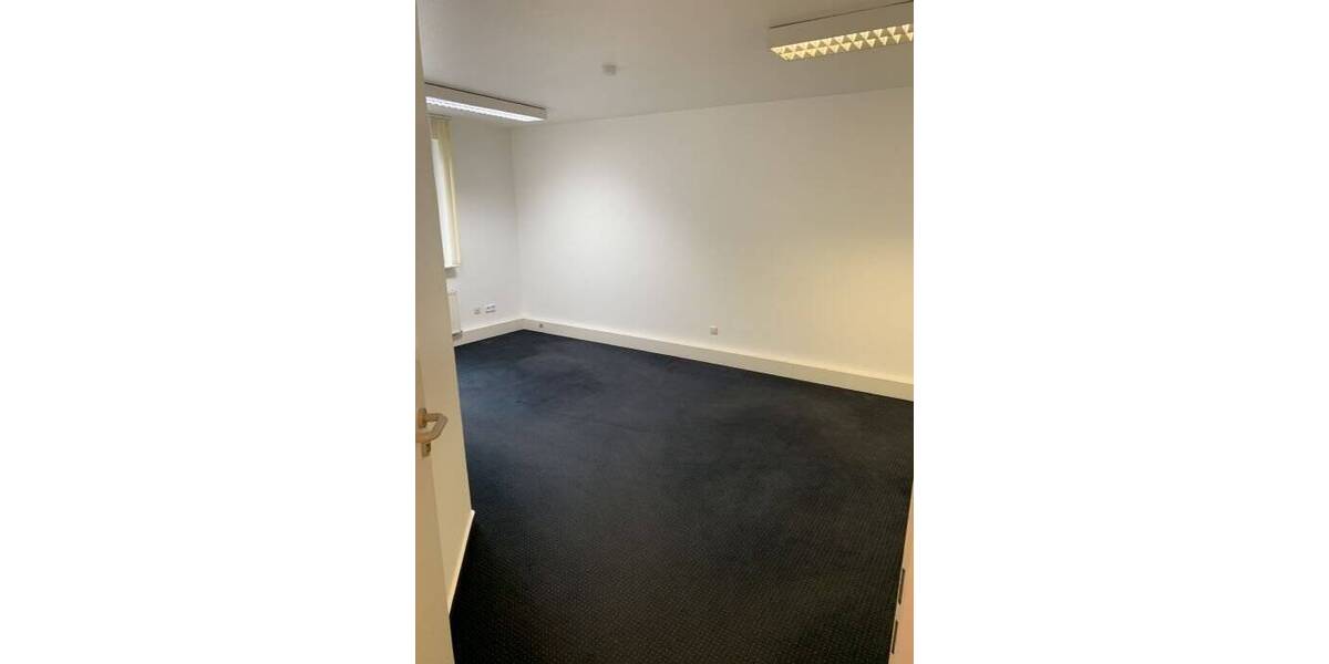 Etagenwohnung Haiger - 4 Zimmer, 154 m&sup2;, 990&euro; | Angebot:23967777