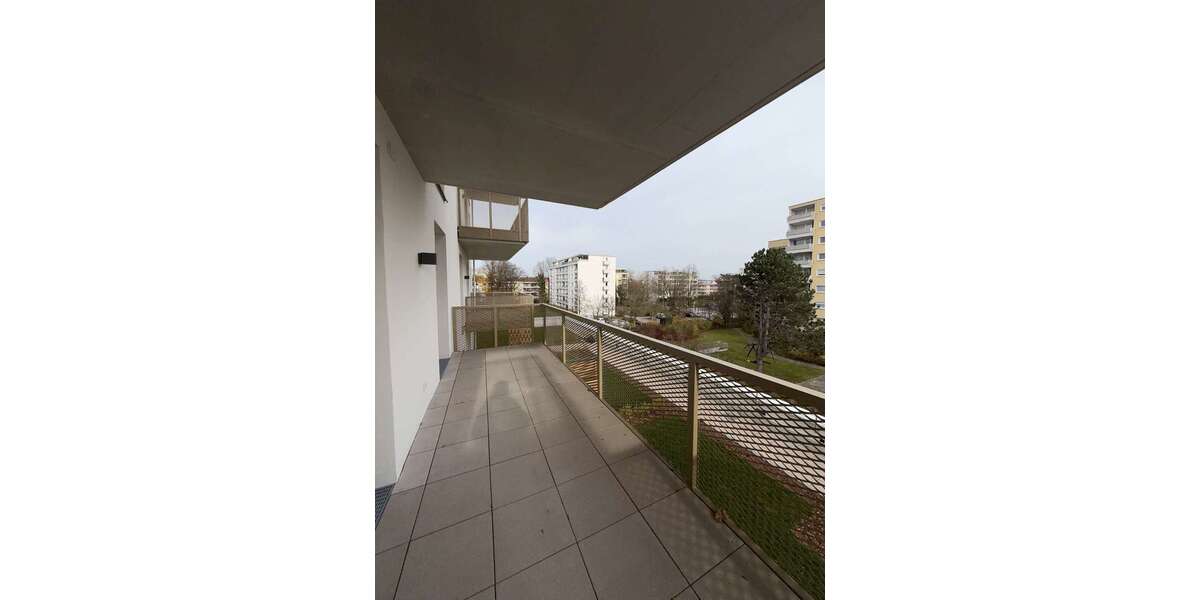 Wohnung zum Mieten in Oberschleißheim 957 € 65.95 m² 2 zimmer