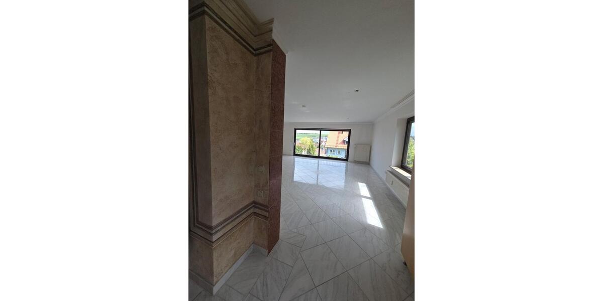 Erdgeschoßwohnung Waldbrunn - 3 Zimmer, 110 m&sup2;, 980&euro; | Angebot:26638633