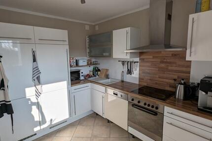 2 ZKB-Wohnung, voll möbliert, mit Balkon und großem Kellerabteil 2 zimmer