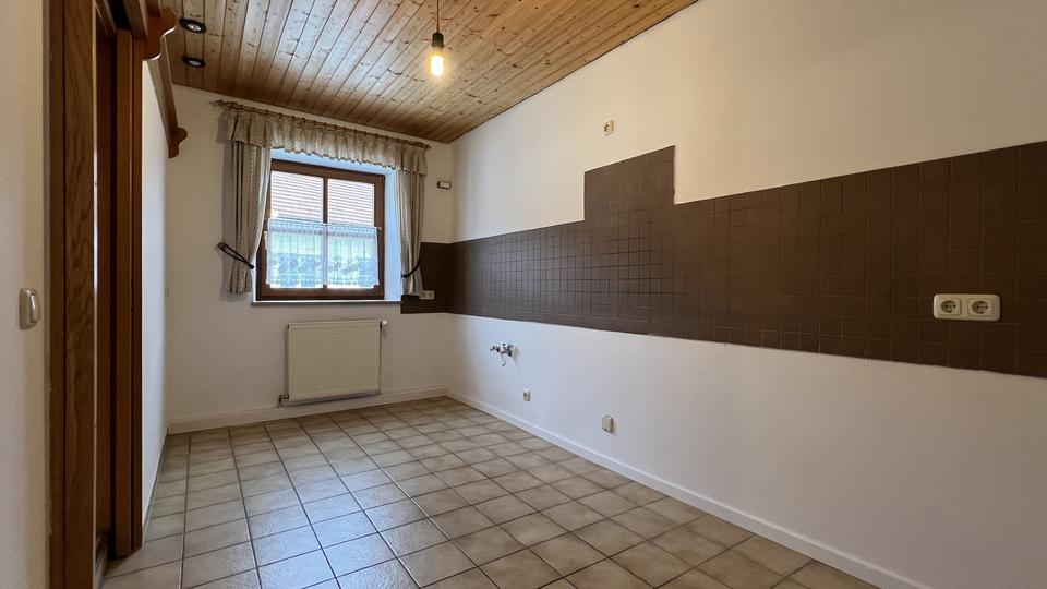 Maisonettenwohnung Berching - 5 Zimmer, 151 m&sup2;, 1.250&euro; | Angebot:24524736