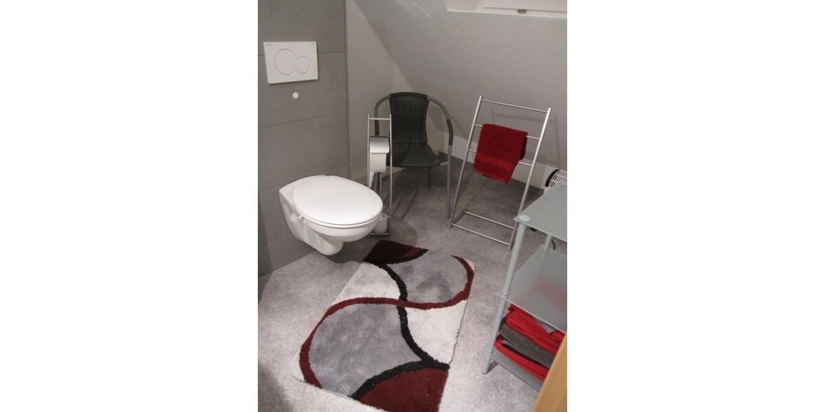 Dachgeschoßwohnung Uhldingen-Mühlhofen Mühlhofen - 1.5 Zimmer, 24 m&sup2;, 600&euro; | Angebot:25146820