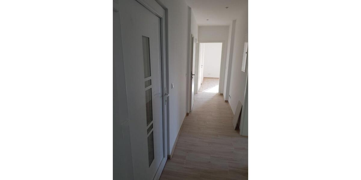 Etagenwohnung Wetzlar - 4 Zimmer, 93 m&sup2;, 840&euro; | Angebot:24831115