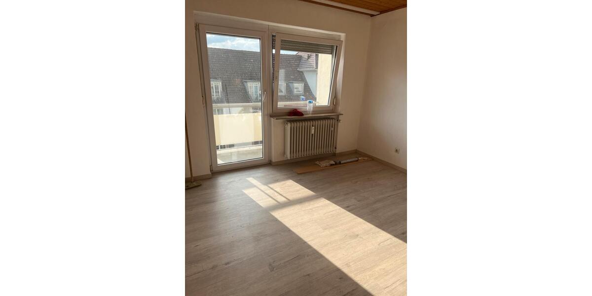 Etagenwohnung Pforzheim Nordstadt - 2 Zimmer, 59 m&sup2;, 650&euro; | Angebot:26040726