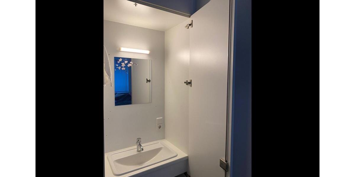 Wohnen auf Zeit Villingen-Schwenningen Schwenningen - 1 Zimmer, 17 m&sup2;, 275&euro; | Angebot:26201641