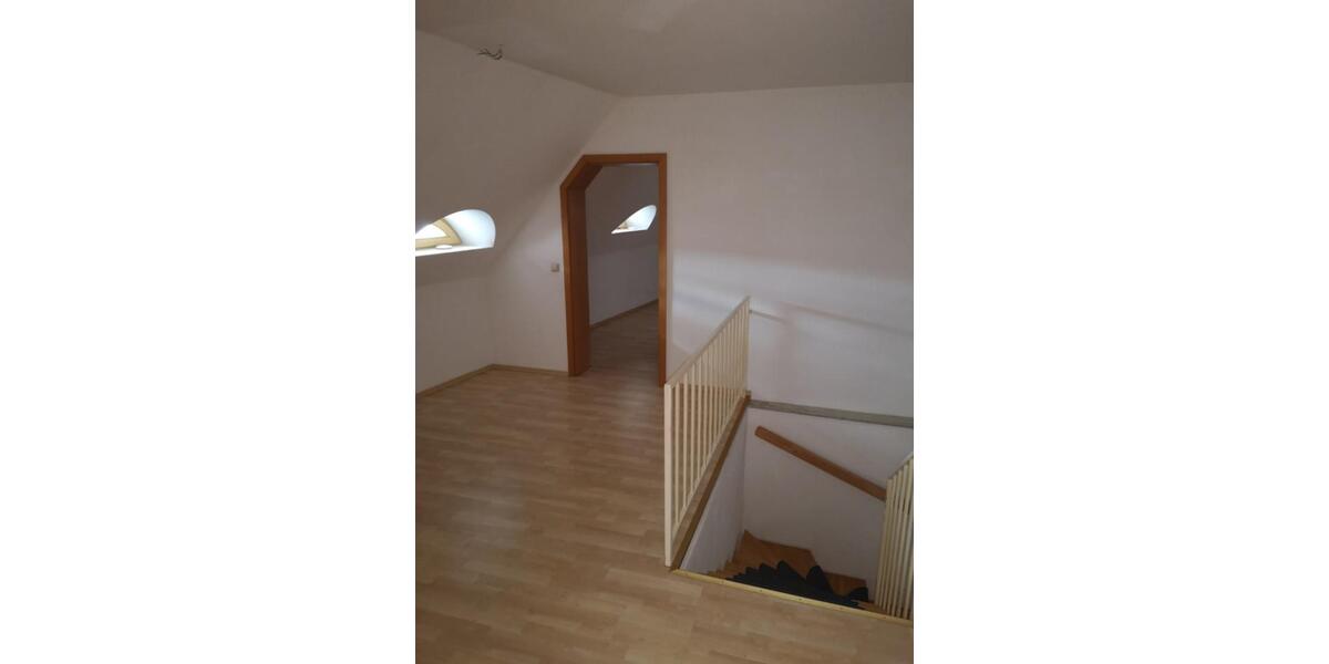 Maisonettenwohnung Querfurt - 3 Zimmer, 82 m&sup2;, 550&euro; | Angebot:22353747