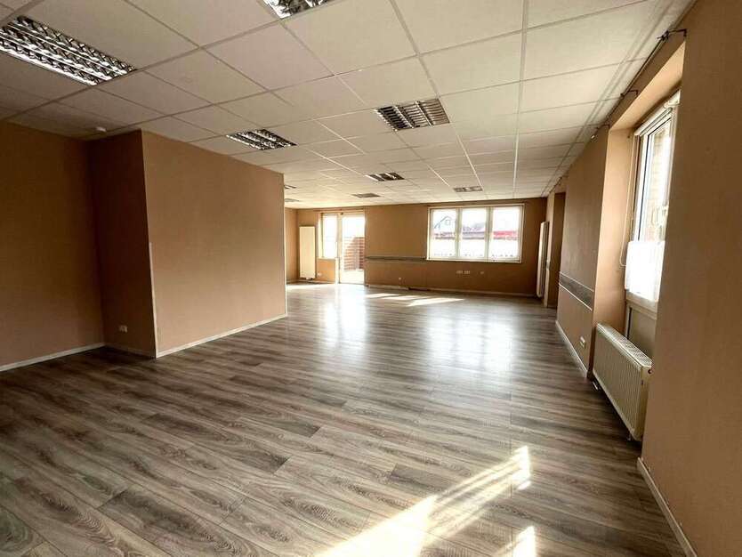 Büro in Düren 1.650 € 165 m²