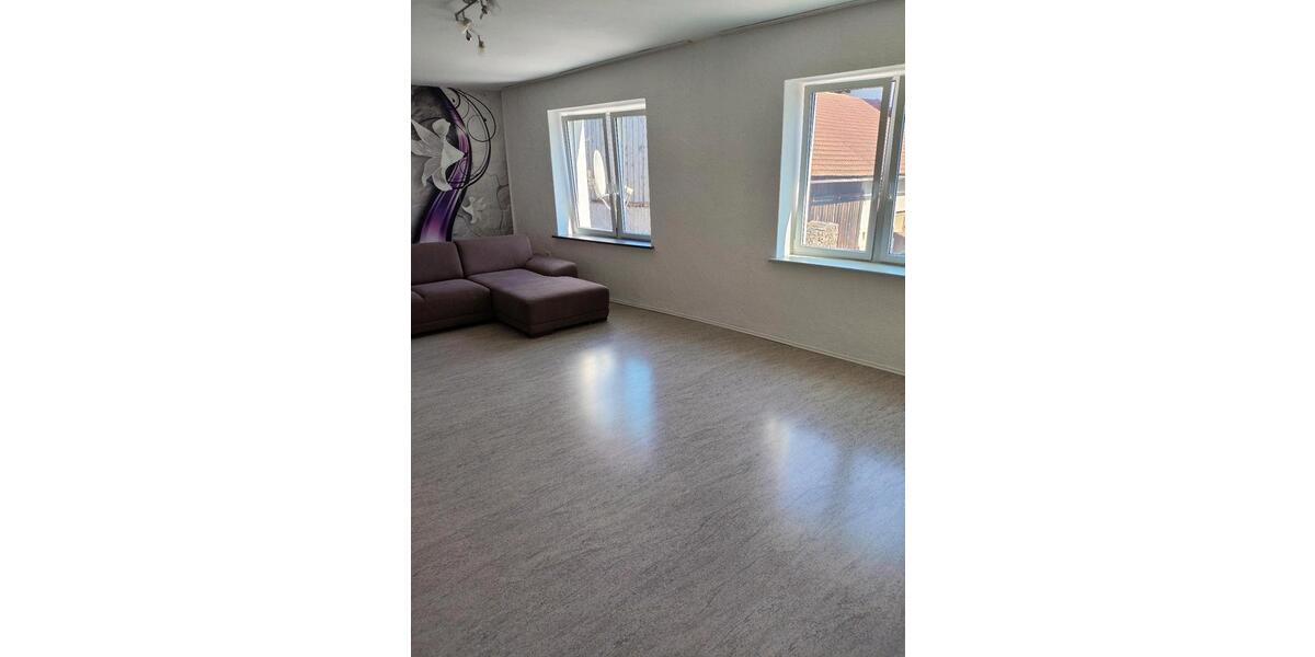 Etagenwohnung Hengersberg - 4 Zimmer, 90 m&sup2;, 500&euro; | Angebot:26693029