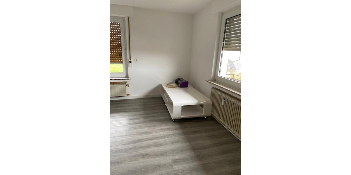 Etagenwohnung Arnsberg Oeventrop - 5 Zimmer, 130 m&sup2;, 750&euro; | Angebot:25903129