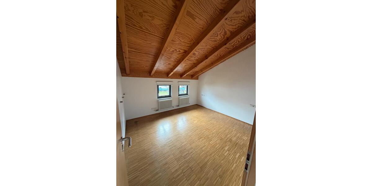 Dachgeschoßwohnung Eberbach - 2 Zimmer, 56 m&sup2;, 620&euro; | Angebot:25958913