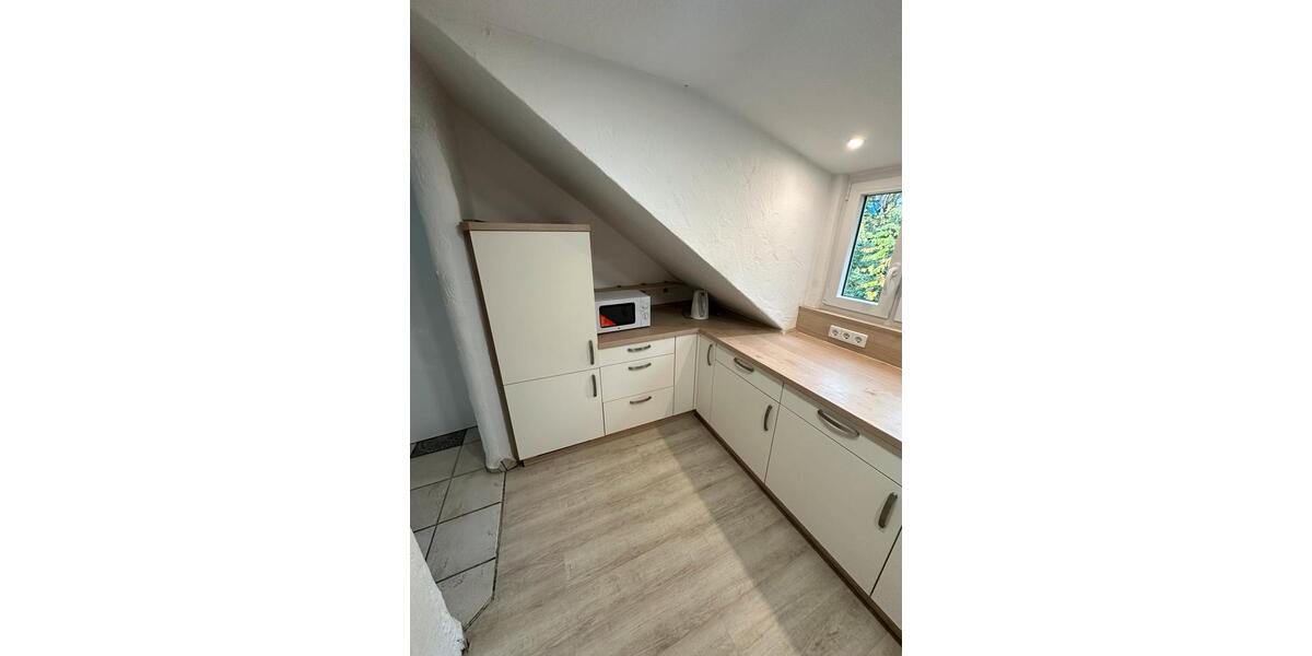 Wohnen auf Zeit Göppingen - 14 Zimmer, 200 m&sup2;, 17&euro; | Angebot:26382873