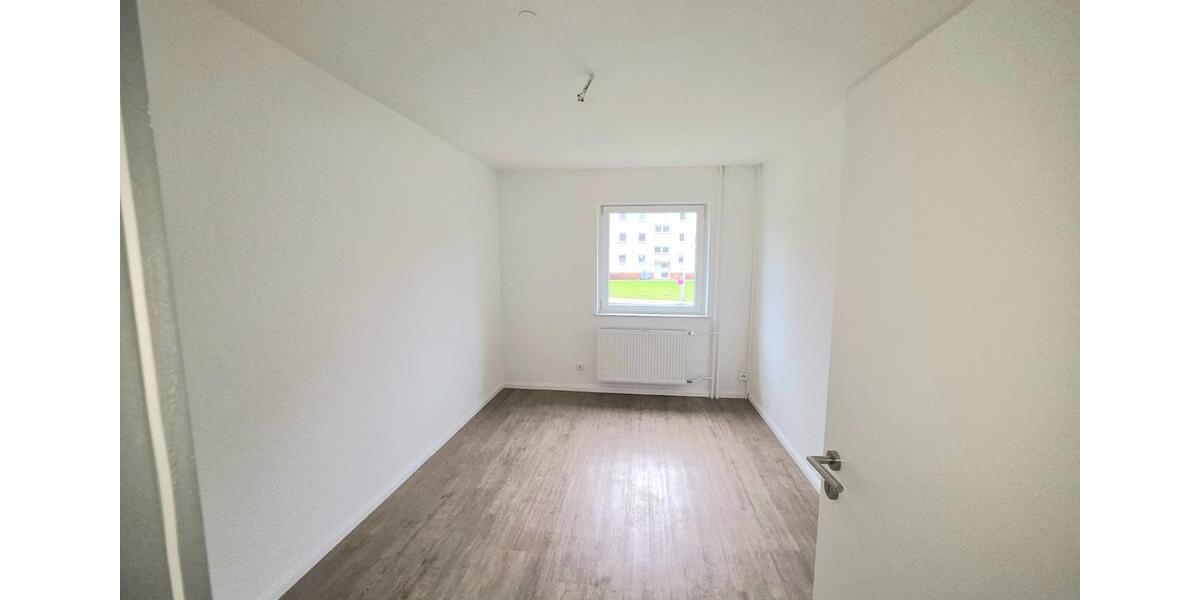 Erdgeschoßwohnung Husum - 3 Zimmer, 78 m&sup2;, 720&euro; | Angebot:25710995