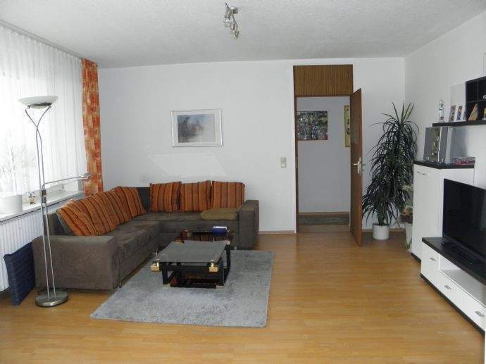 Etagenwohnung Coburg - 4 Zimmer, 110 m&sup2;, 650&euro; | Angebot:26017631