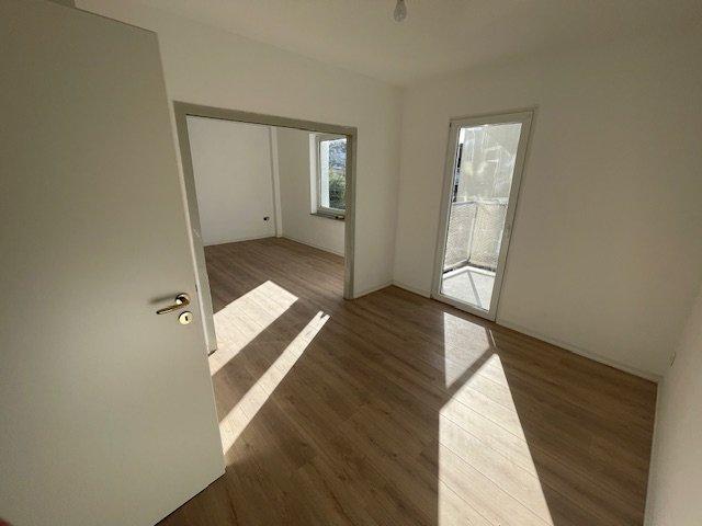 Etagenwohnung Wuppertal Gemarkung Barmen - 3 Zimmer, 77 m&sup2;, 750&euro; | Angebot:26329322