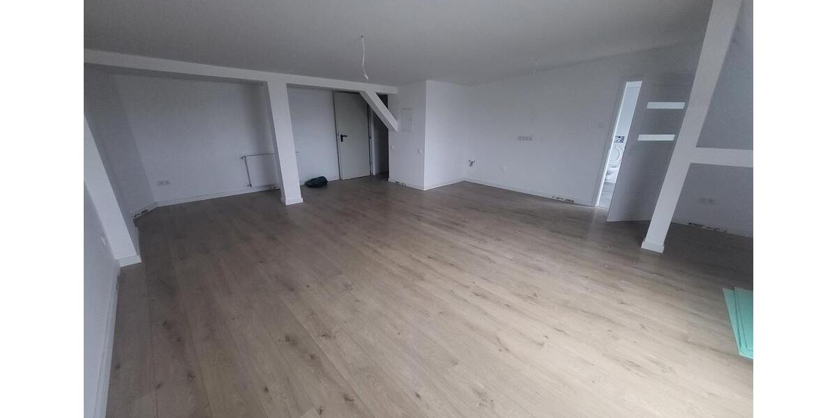 Dachgeschoßwohnung Bochum Bochum-Mitte - 1 Zimmer, 50 m&sup2;, 500&euro; | Angebot:24816922