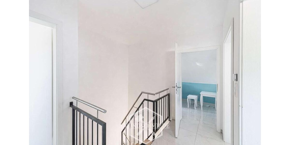 Maisonettenwohnung Neuffen - 5 Zimmer, 183 m&sup2;, 1.900&euro; | Angebot:26443759
