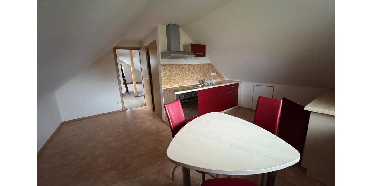 Dachgeschoßwohnung Nordhausen - 1 Zimmer, 35 m&sup2;, 433&euro; | Angebot:25989726