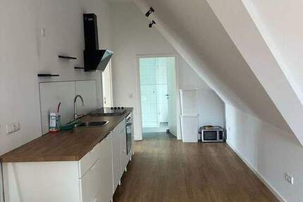 Wohnung Volkach Astheim - 2 Zimmer, 82 m&sup2;, 700&euro; | Angebot:25301686