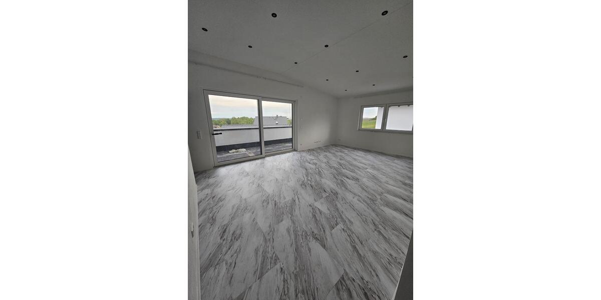 Etagenwohnung Crailsheim - 4 Zimmer, 108 m&sup2;, 1.400&euro; | Angebot:26677376