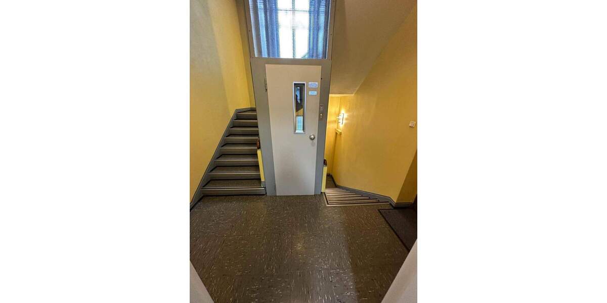 Gewerbeobjekt Kassel Mitte - 5 Zimmer, 175 m&sup2;, 1.540&euro; | Angebot:26160441