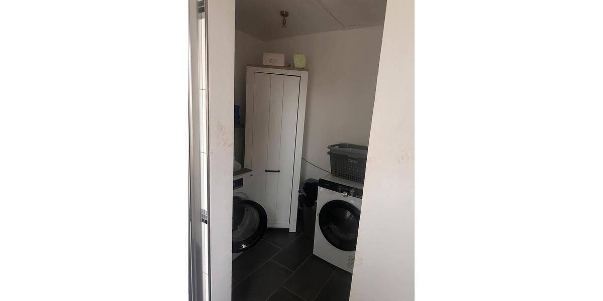 Dachgeschoßwohnung Wipperfürth - 4 Zimmer, 86 m&sup2;, 860&euro; | Angebot:25061916