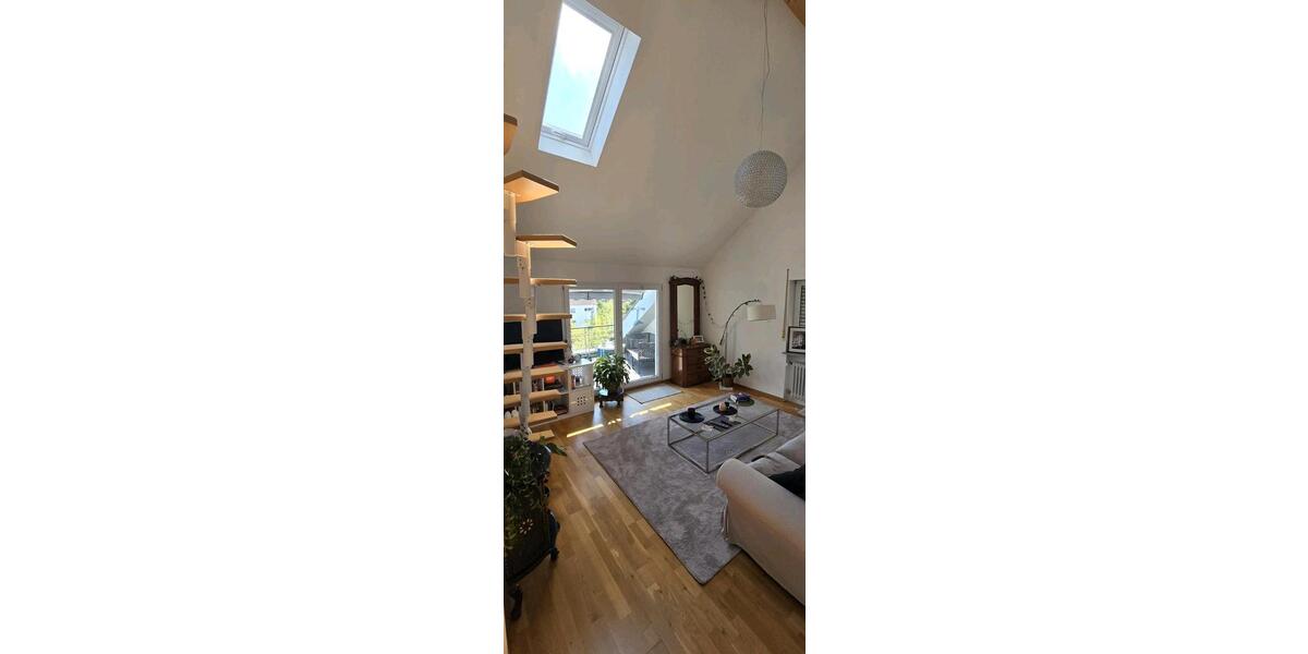 Dachgeschoßwohnung Salem - 3 Zimmer, 100 m&sup2;, 1.250&euro; | Angebot:24691995