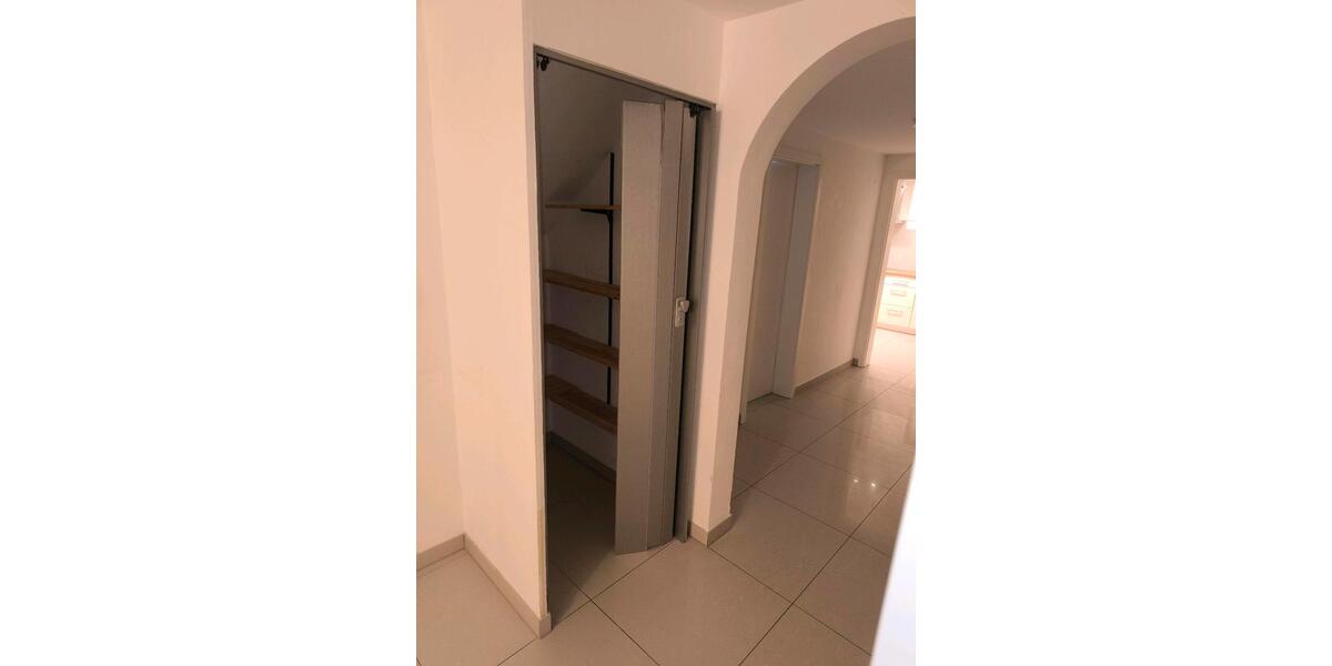 Erdgeschoßwohnung Pfullendorf - 3 Zimmer, 80 m&sup2;, 1.000&euro; | Angebot:24868647