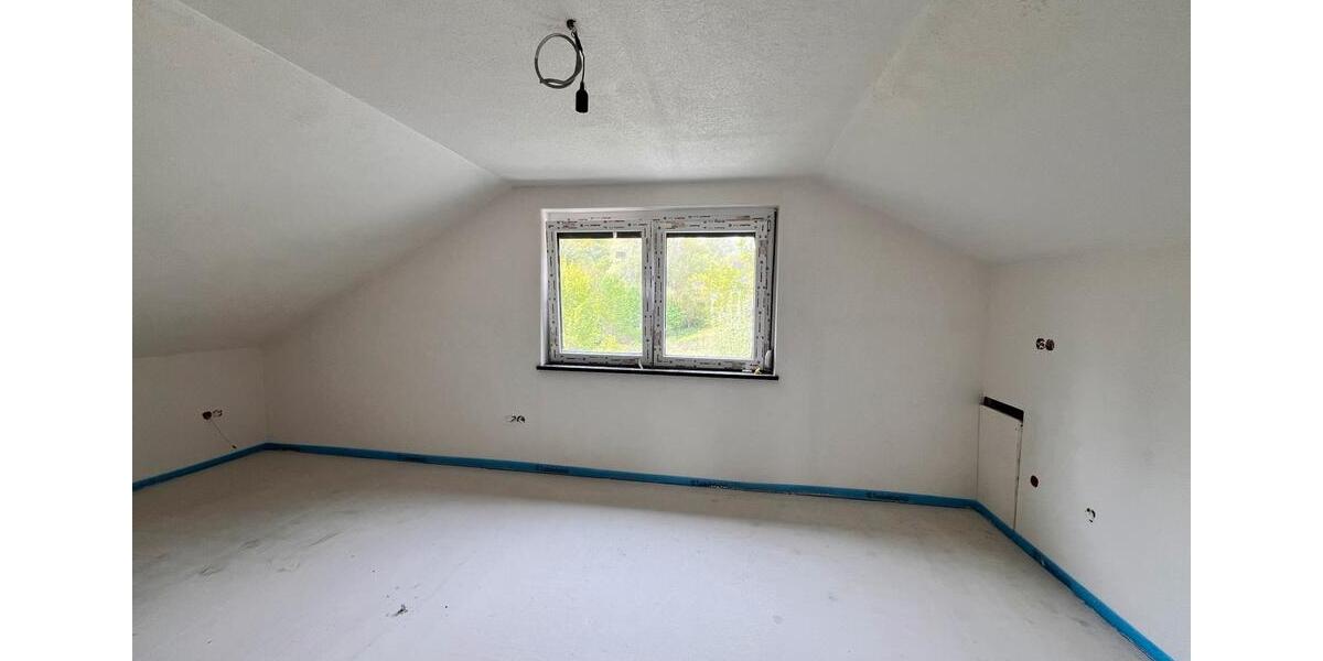 Dachgeschoßwohnung Rosenfeld - 3 Zimmer, 55 m&sup2;, 650&euro; | Angebot:26484363