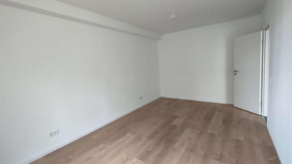 Etagenwohnung Krefeld - 3 Zimmer, 79 m&sup2;, 751&euro; | Angebot:26381519
