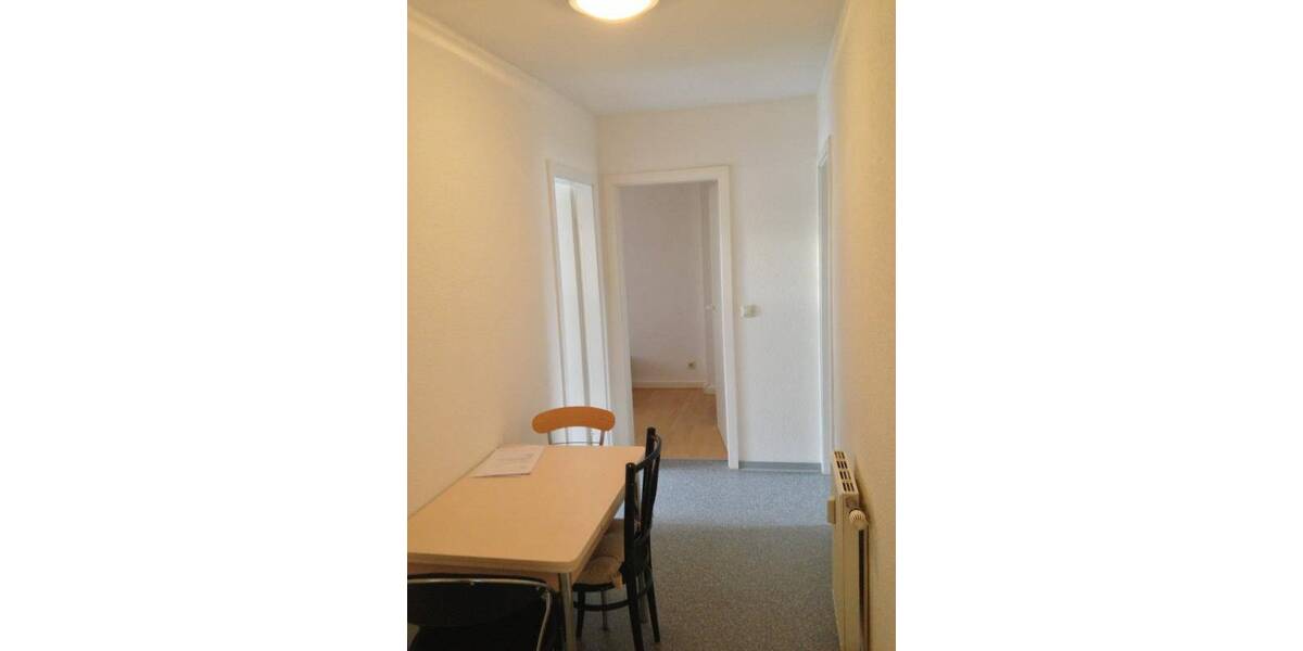 Etagenwohnung Mittweida - 3 Zimmer, 67 m&sup2;, 390&euro; | Angebot:26015682