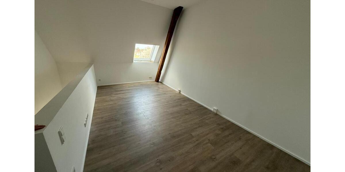 Maisonettenwohnung Saarlouis - 2 Zimmer, 70 m&sup2;, 1.020&euro; | Angebot:26619286