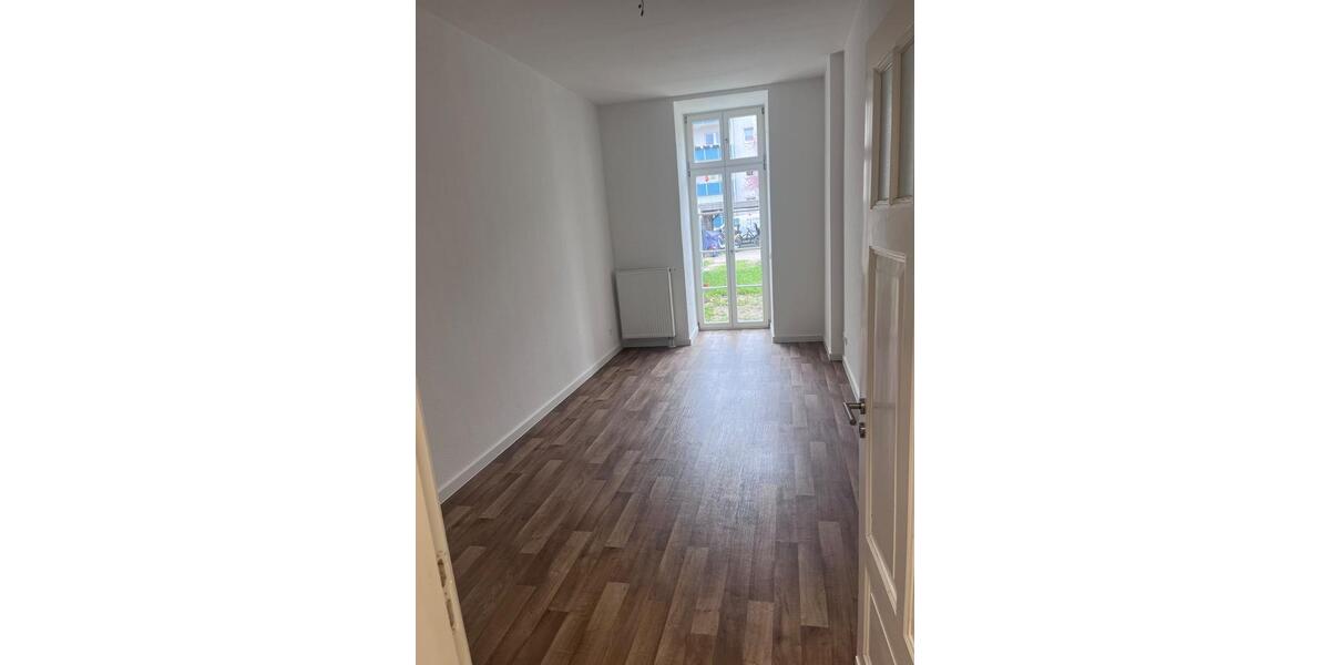 Erdgeschoßwohnung Greifswald - 3 Zimmer, 93 m&sup2;, 1.300&euro; | Angebot:26232566