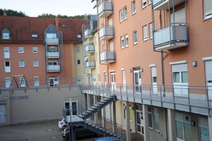 Etagenwohnung Sonneberg Bettelhecken - 3 Zimmer, 79 m&sup2;, 510&euro; | Angebot:25681376