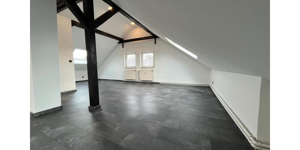 Dachgeschoßwohnung Bad Salzuflen Biemsen-Ahmsen - 2 Zimmer, 43 m&sup2;, 500&euro; | Angebot:26697848